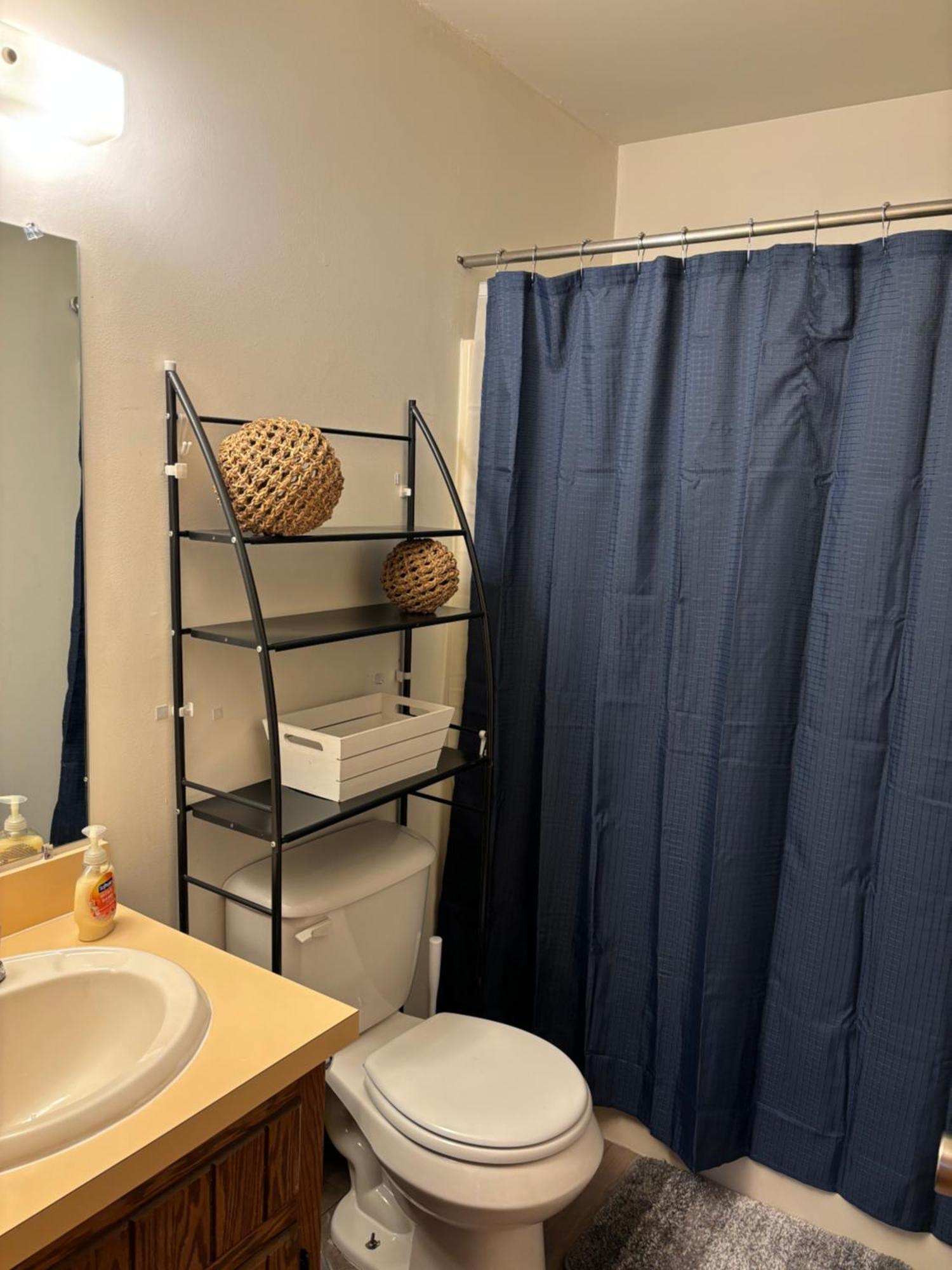 Ambiance - King Bed Cabin, Jetted-Tub & Fireplace Tobyhanna Екстер'єр фото